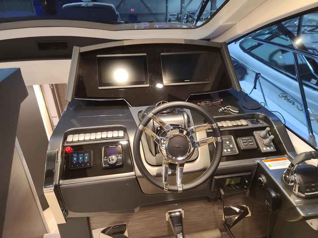 Motorboot Cobrey 52 HT mit Bodenseezulassung
