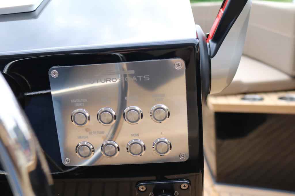 Motorboot Futuro ZX20 mit Bodenseezulassung, 80 PS