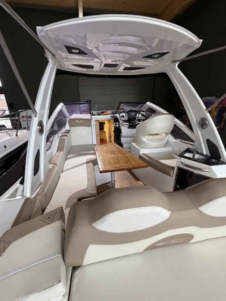 Motorboot Cobrey 28 SC mit Bodenseezulassung