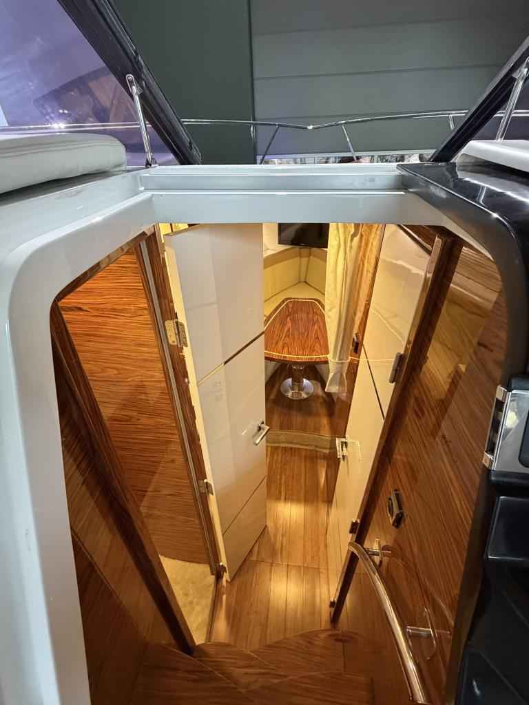 Motorboot Cobrey 28 SC mit Bodenseezulassung