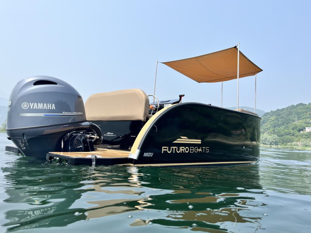 Motorboot Futuro ZX20 mit Bodenseezulassung, 80 PS