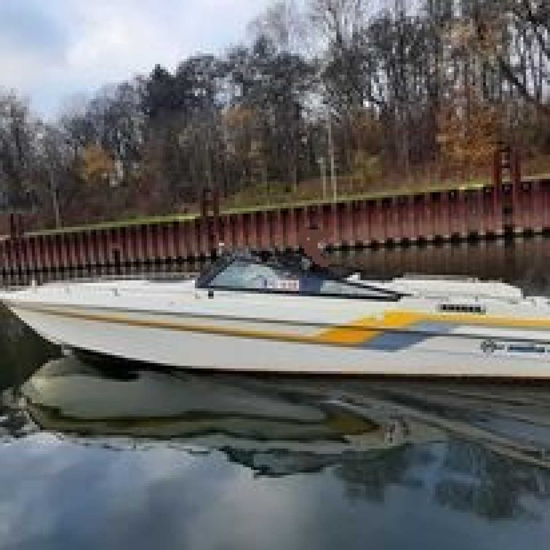 Motorboot C&B Nautica Torin Italia AKIS 27Z