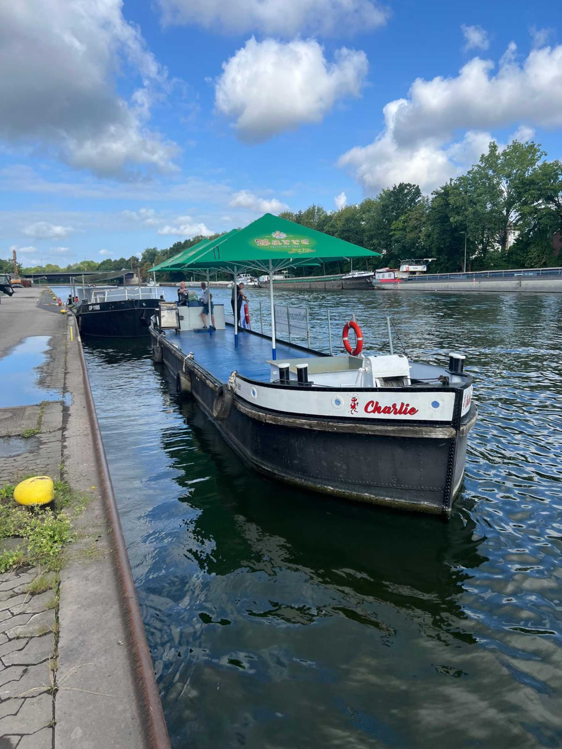 Heinrich Weise Schönbeck/Elbe Party Boot