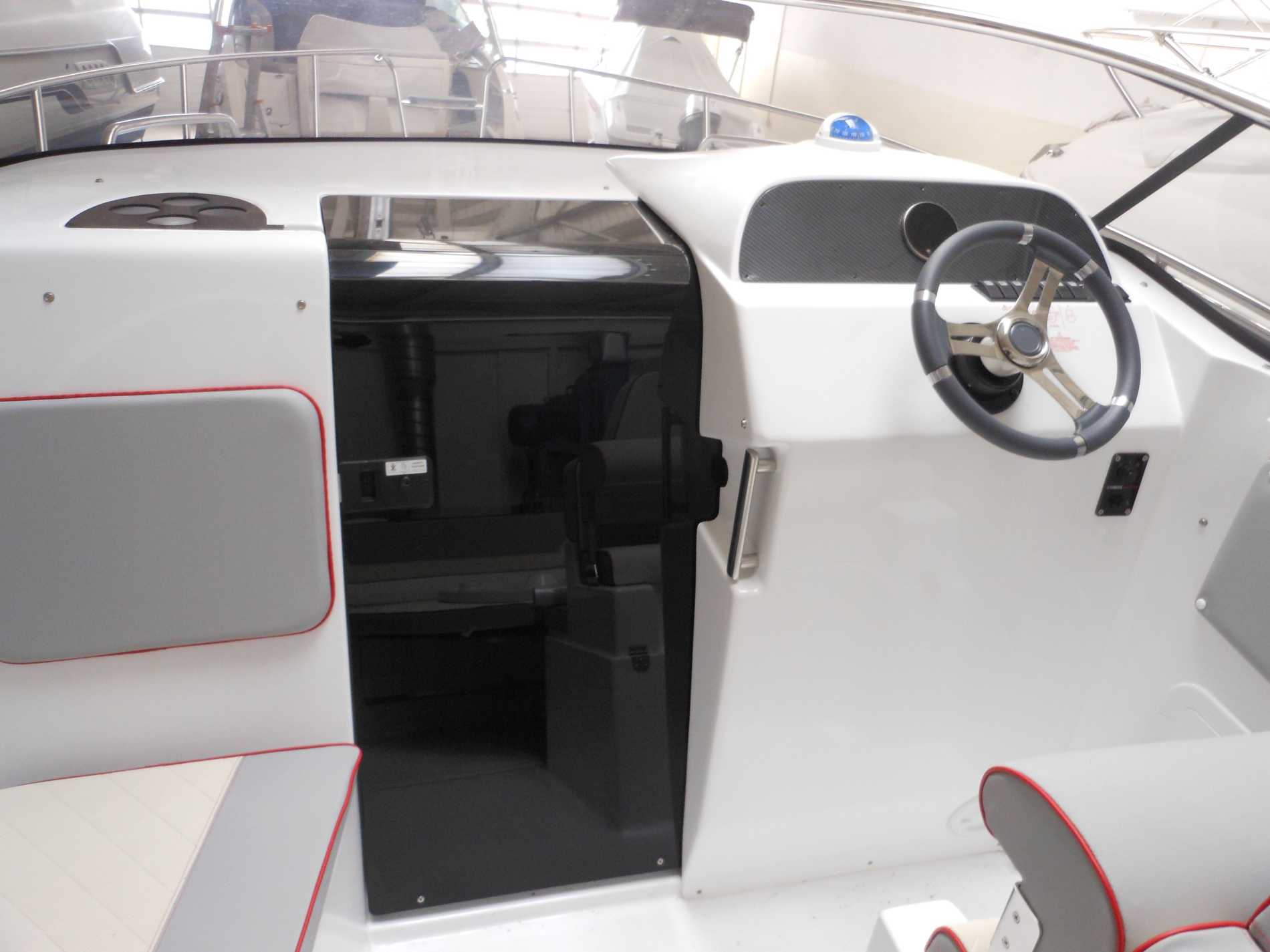 Motorboot Selva C.7.1 Cabin Plus