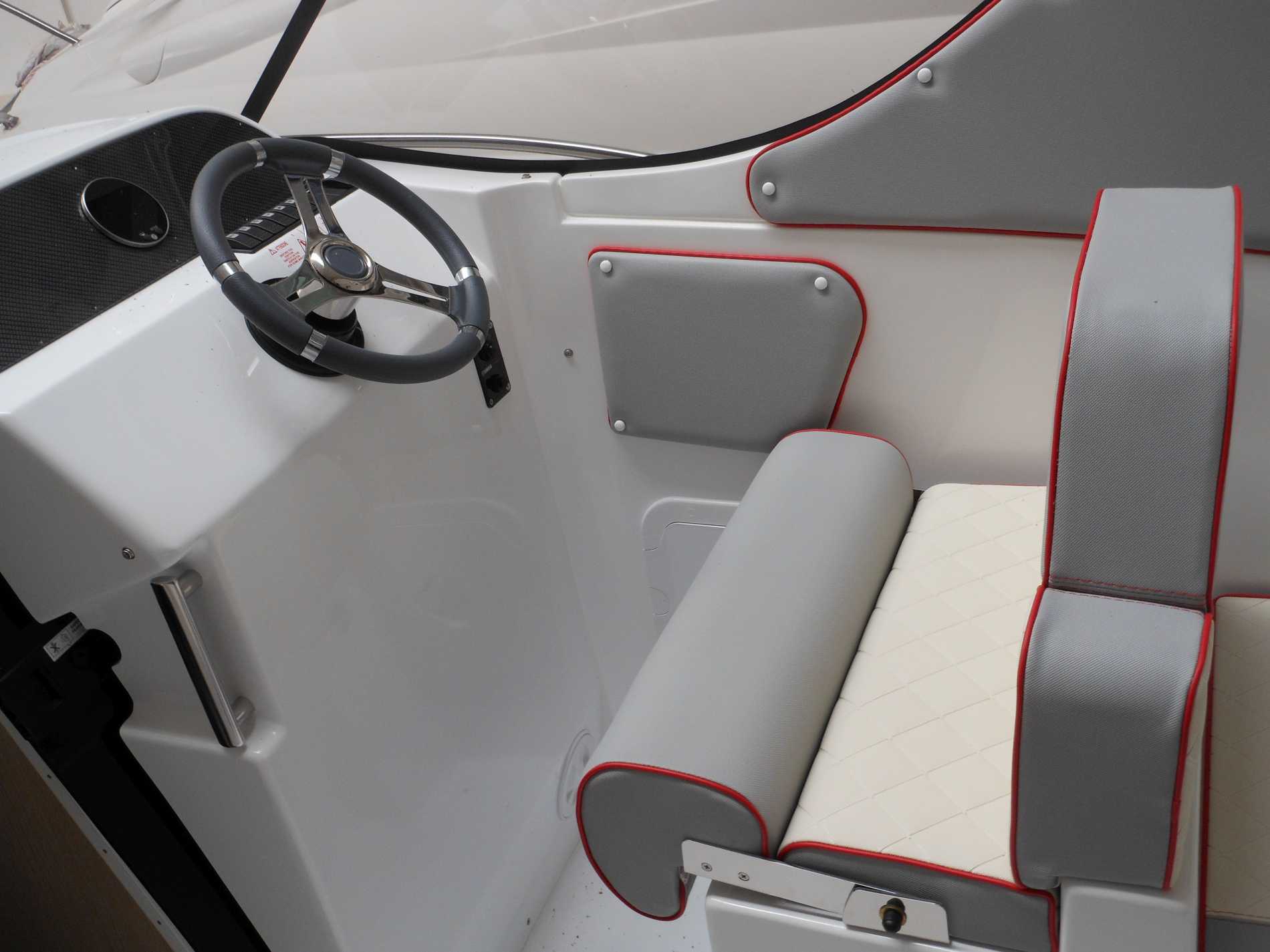 Motorboot Selva C.7.1 Cabin Plus