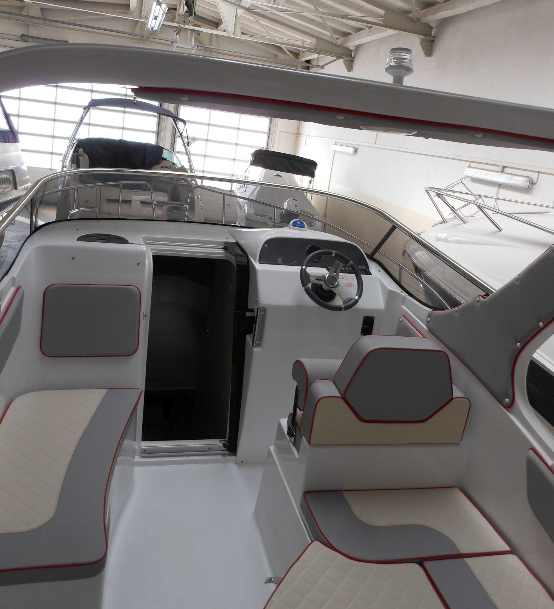 Motorboot Selva C.7.1 Cabin Plus