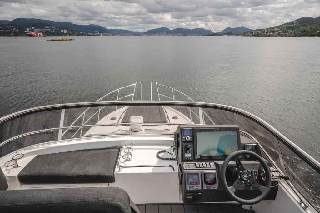 Motorboot Viknes S35 Fly