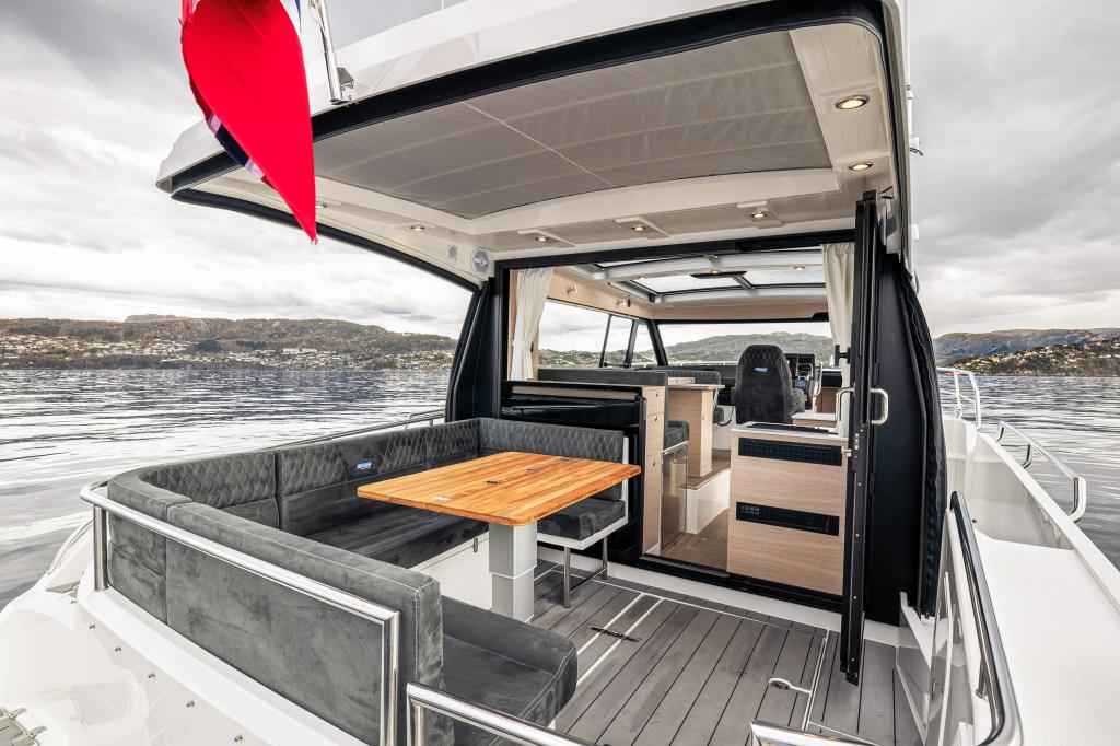 Motorboot Viknes S35 Panorama