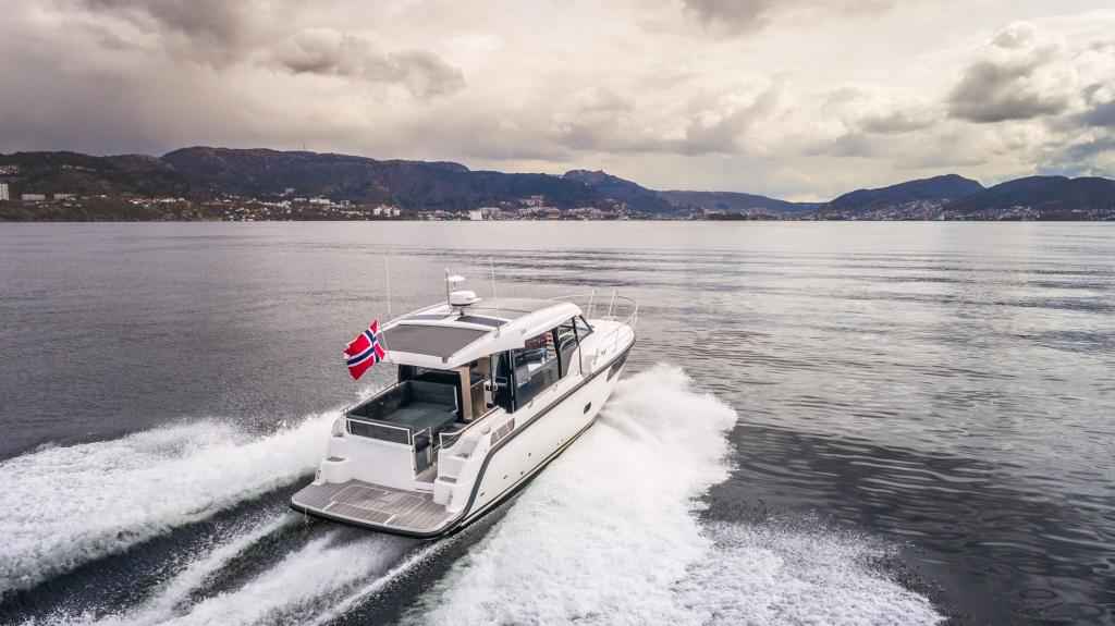 Motorboot Viknes S35 Panorama