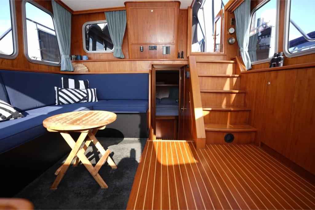 Motorboot Vripack 1150