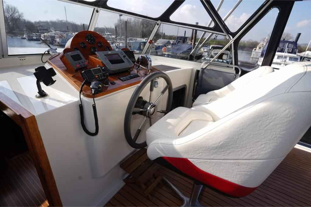 Motorboot Vripack Kotter 1150