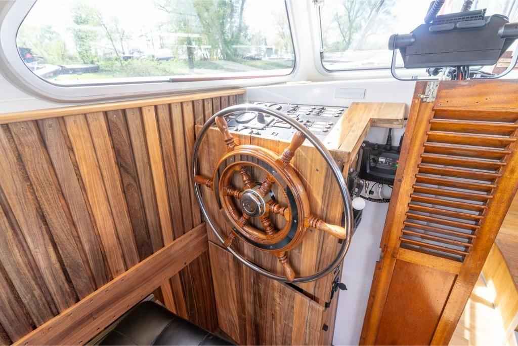 Motorboot keine Angabe Motorkotter 950