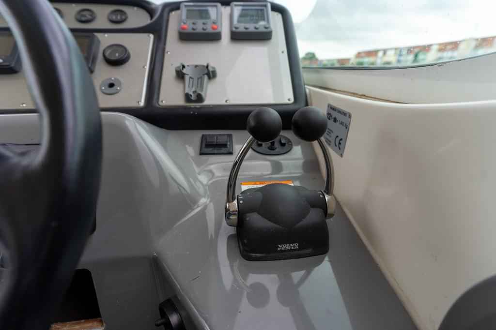 Motorboot Cruisers 415