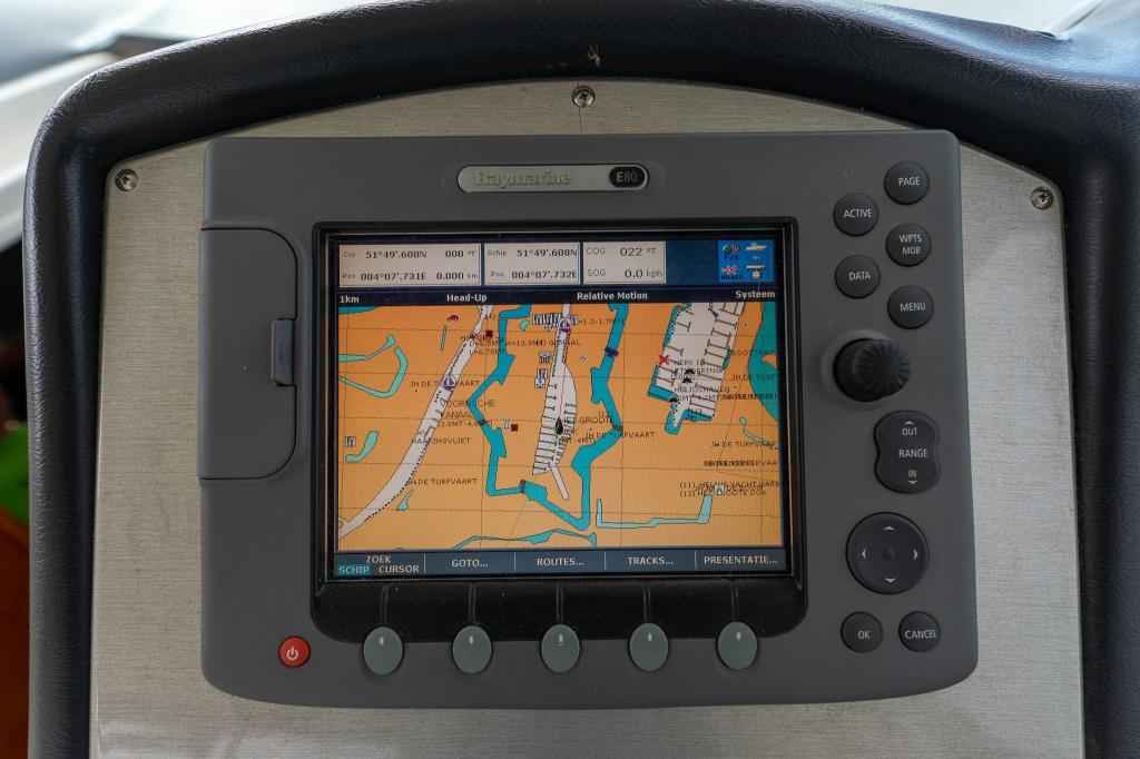Motorboot Cruisers 415