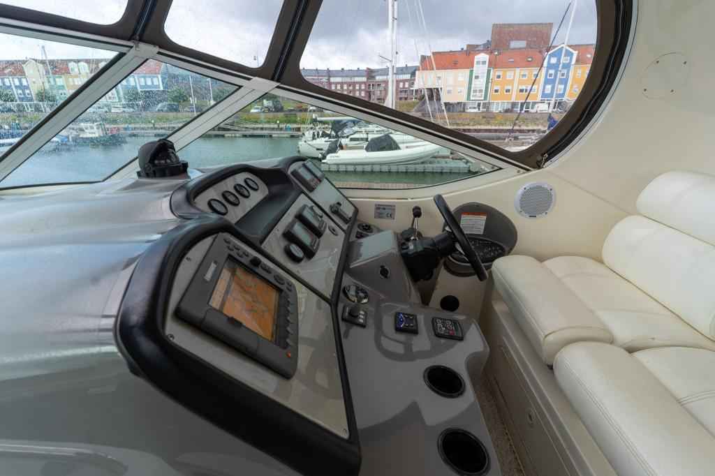Motorboot Cruisers 415