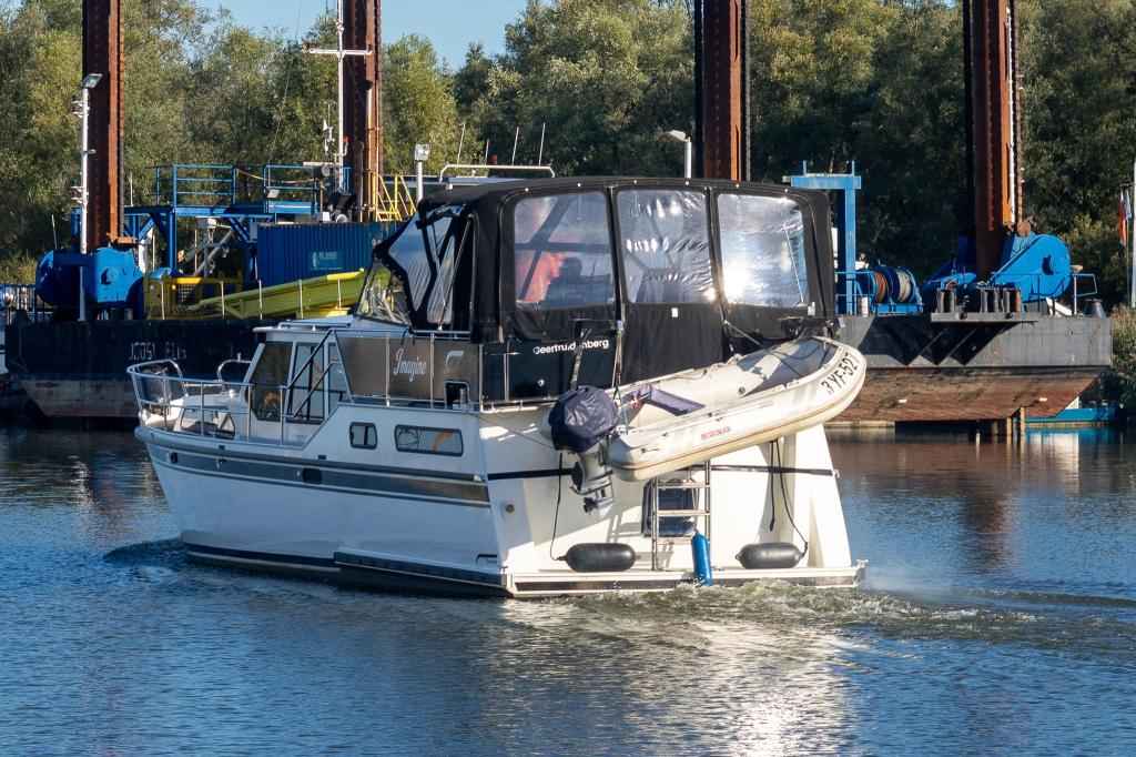 Motorboot Smelne Kruiser 1240