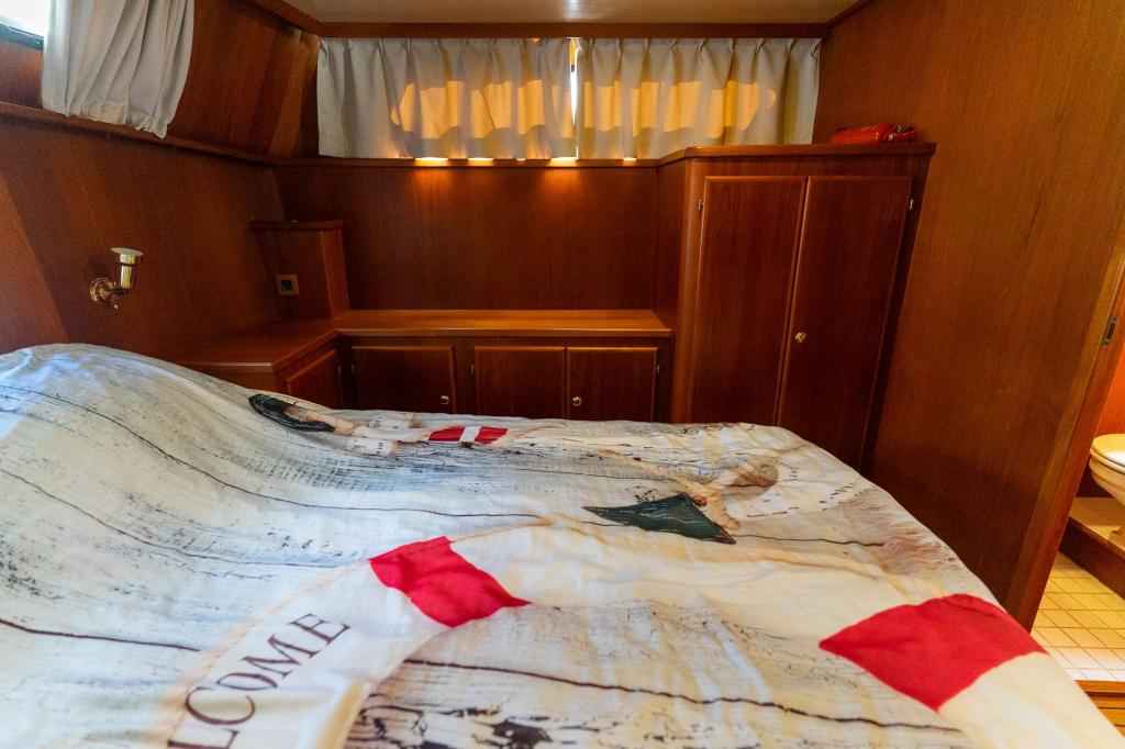 Motorboot Smelne Kruiser 1240