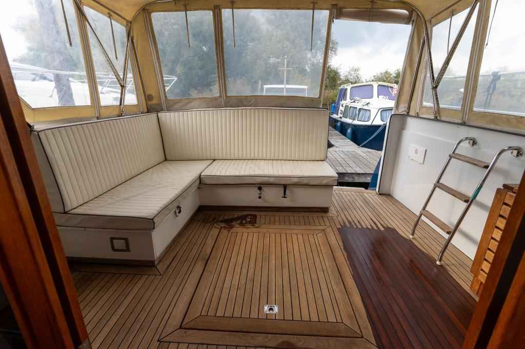 Motorboot van der Heijden 1100