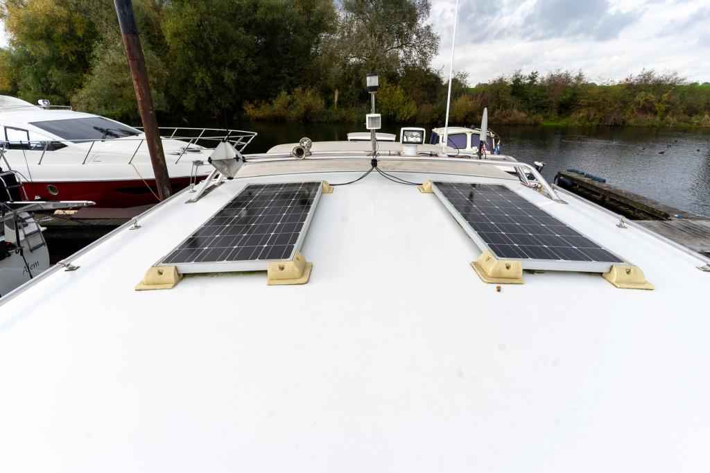 Motorboot van der Heijden 1100