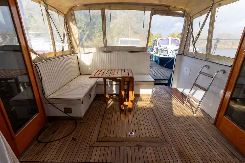 Motorboot van der Heijden 1100