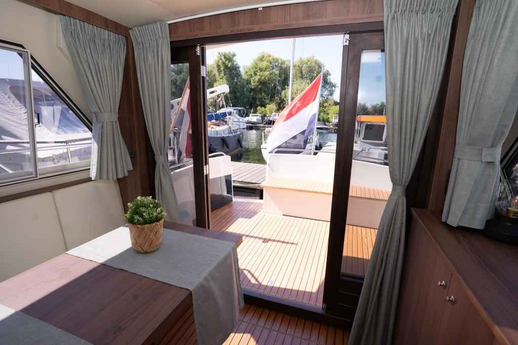 Motorboot Excellent 1000 Touring