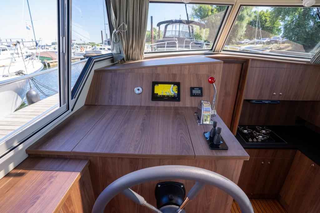 Motorboot Excellent 1000 Touring