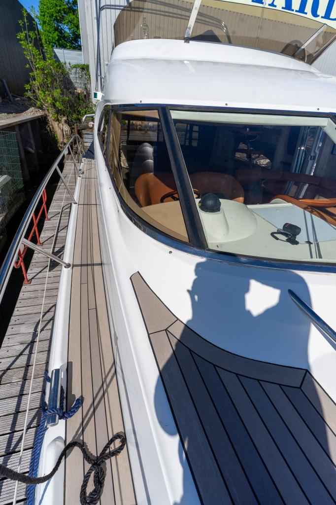Motorboot Fairline 55 Squadron