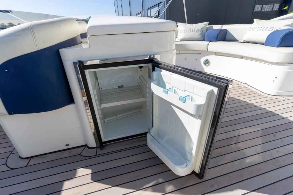 Motorboot Fairline 55 Squadron