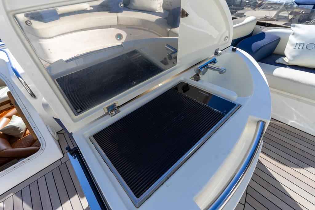 Motorboot Fairline 55 Squadron