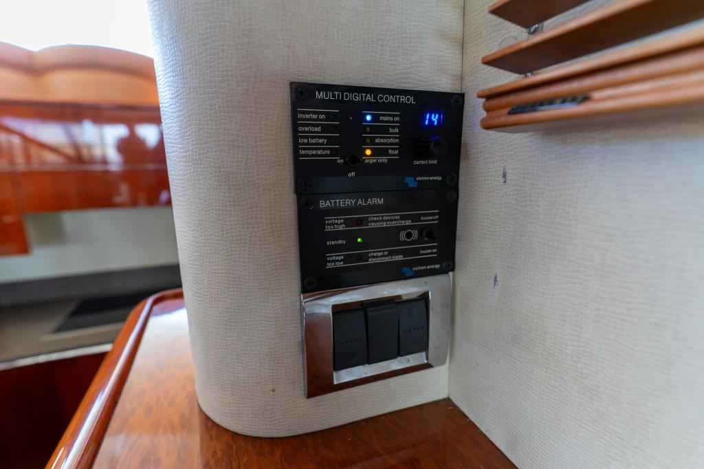 Motorboot Fairline 55 Squadron