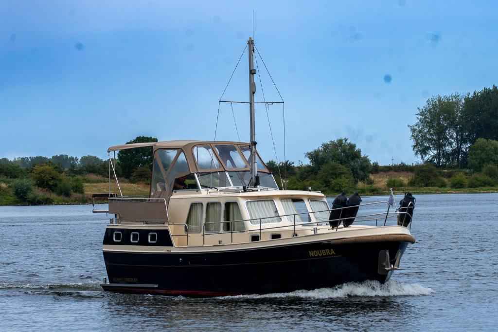 Motorboot Aquanaut Drifter 1050
