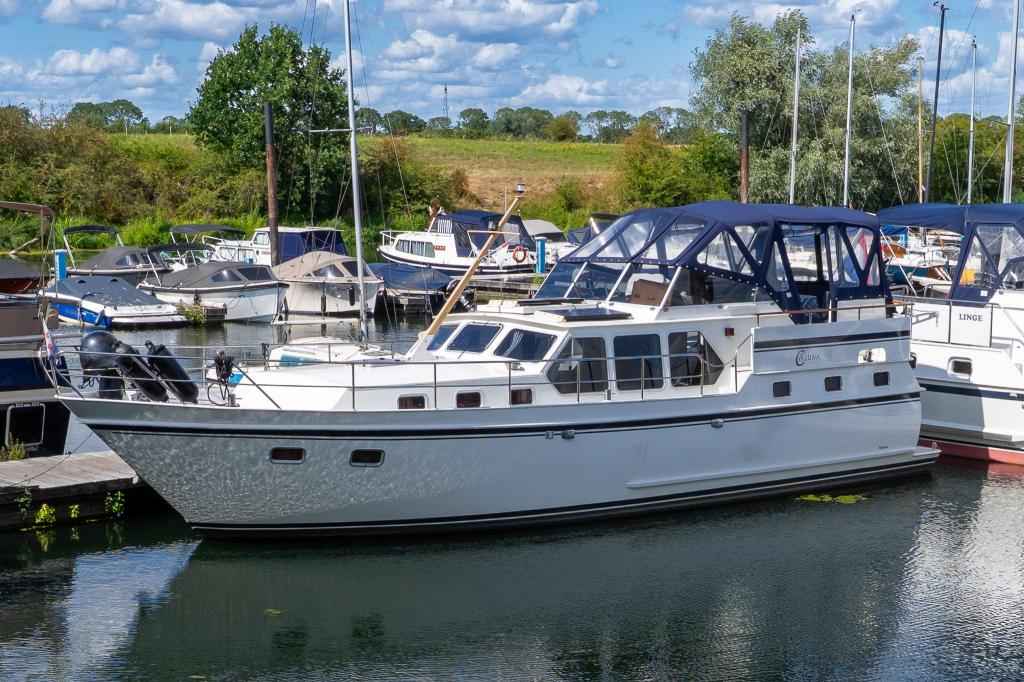 Motorboot Valkkruiser Content 1200
