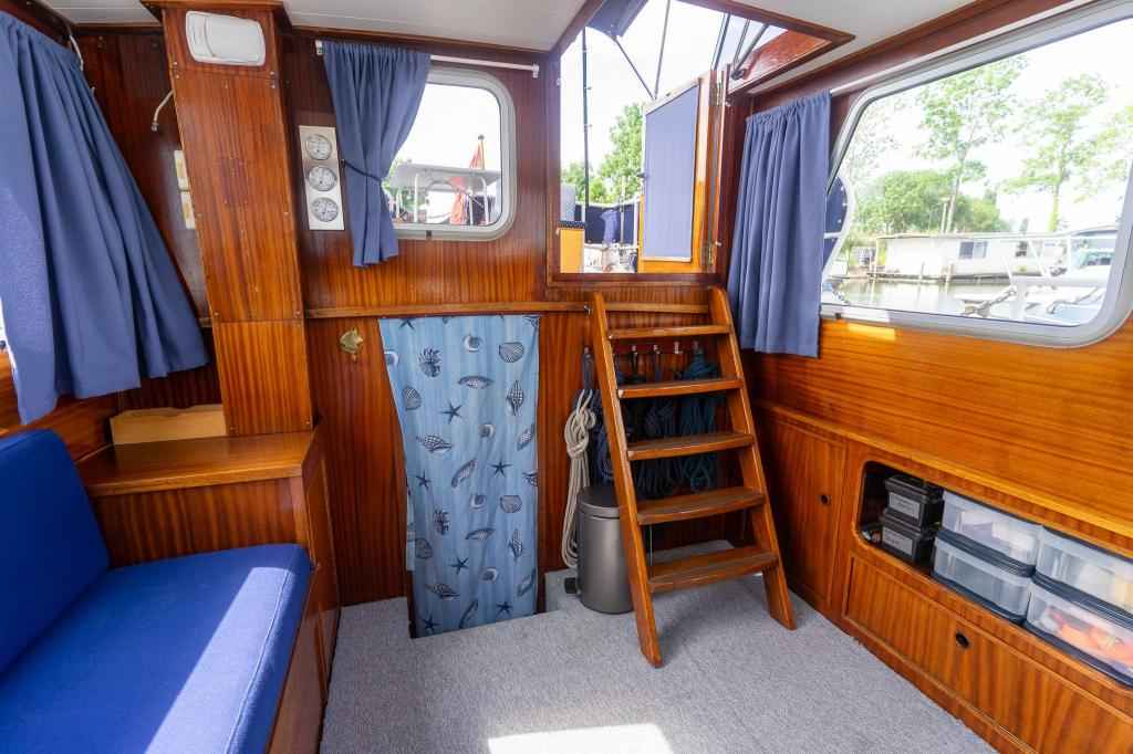 Motorboot Tak Kruiser 900