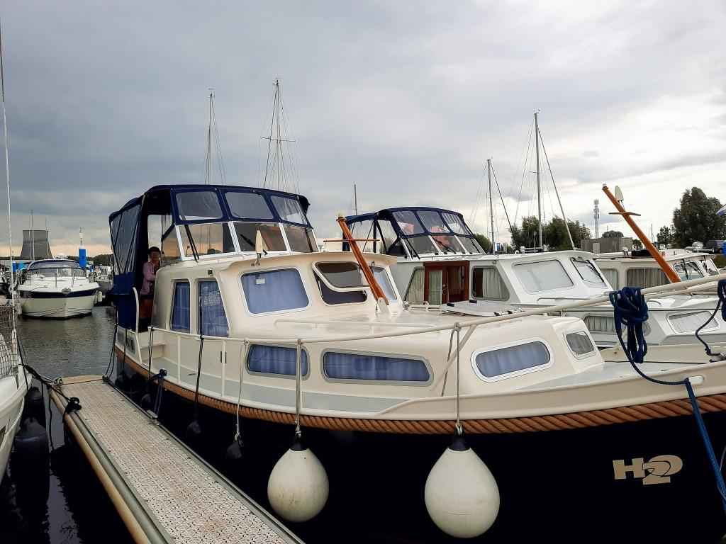 Motorboot Tak Kruiser 900
