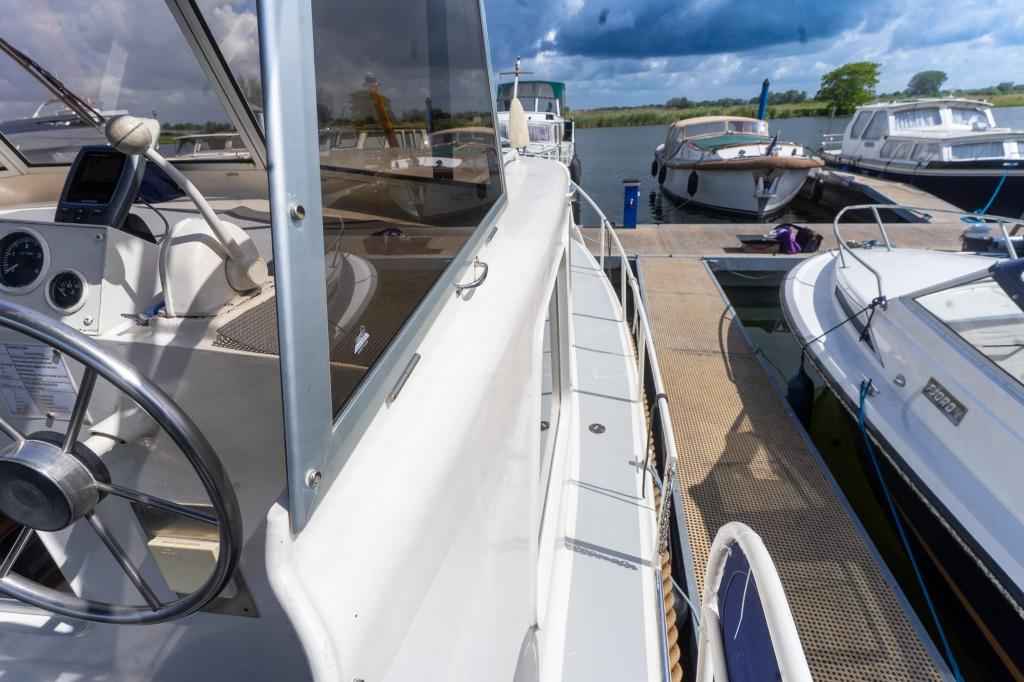 Motorboot Tak Kruiser 900