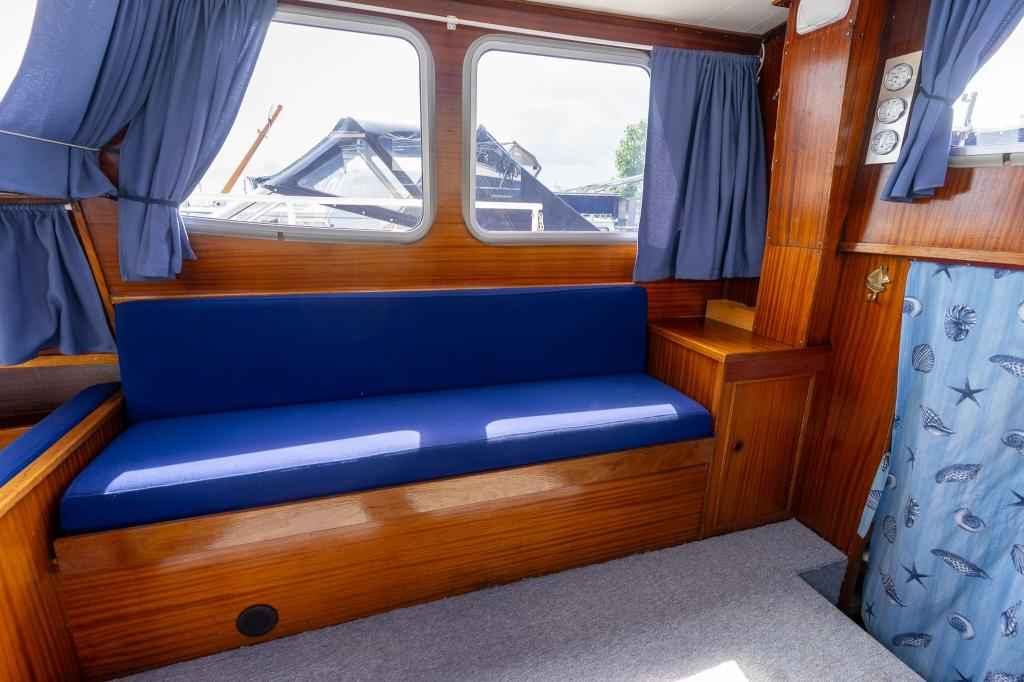 Motorboot Tak Kruiser 900