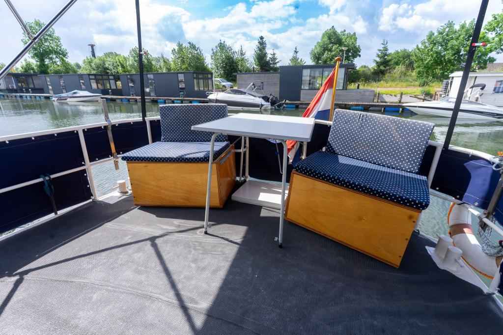 Motorboot Tak Kruiser 900