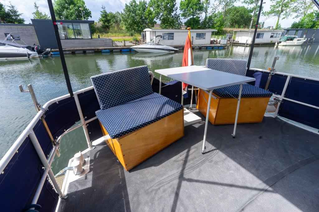 Motorboot Tak Kruiser 900