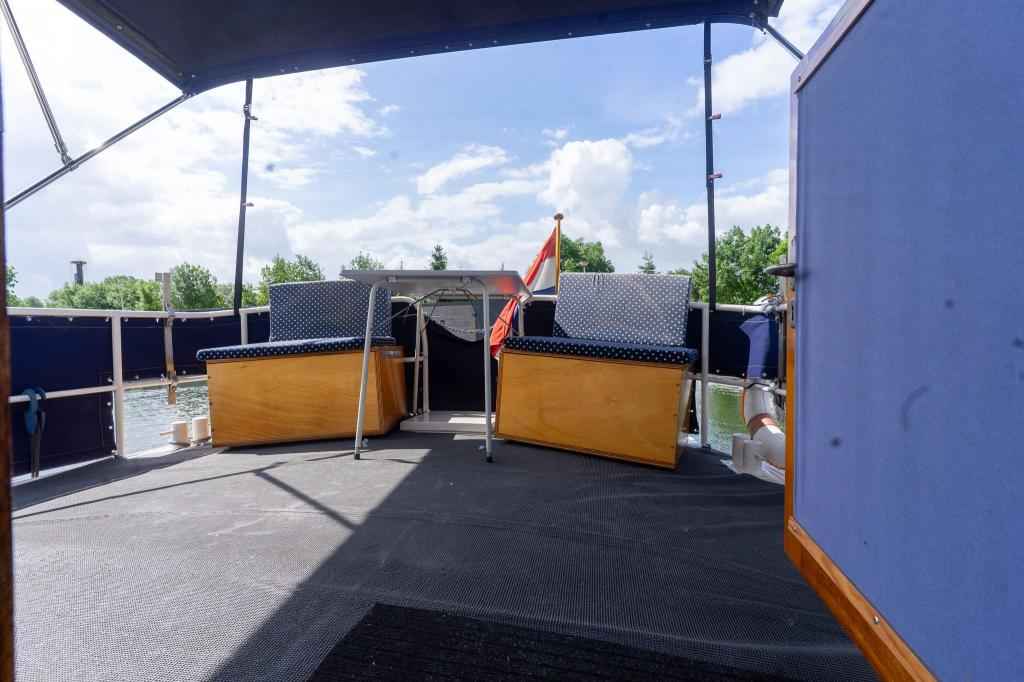 Motorboot Tak Kruiser 900