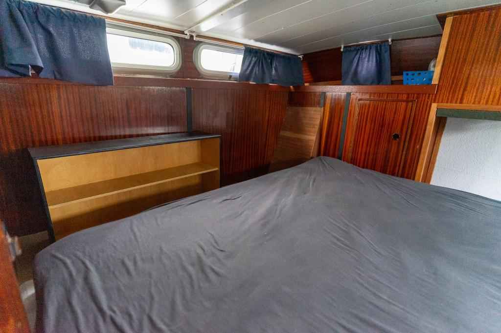 Motorboot Tak Kruiser 900