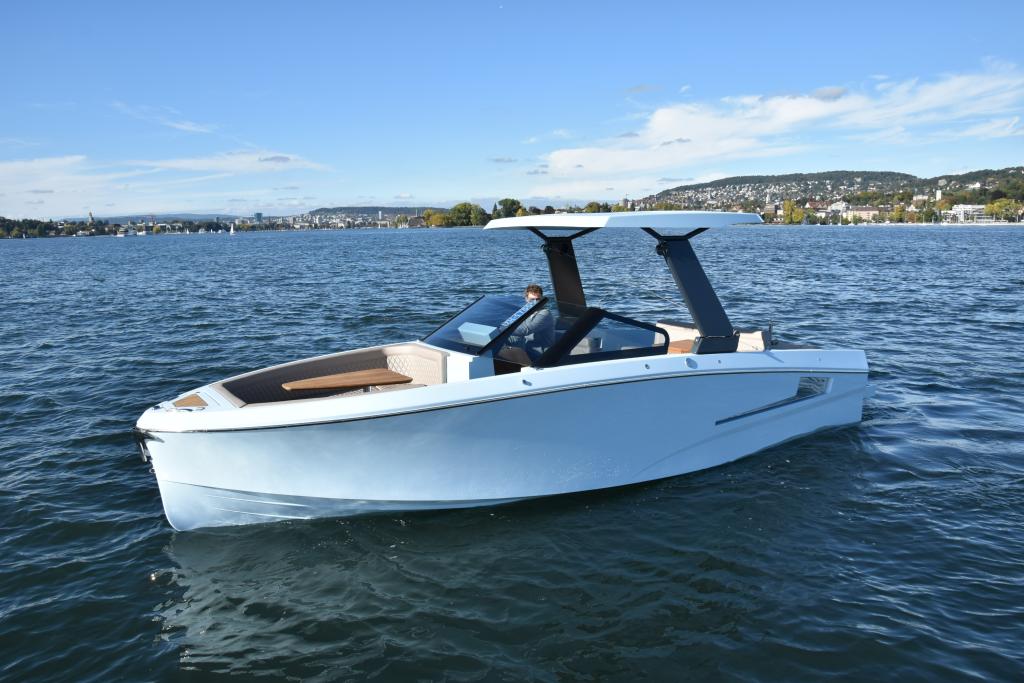 Motorboot Ganz Boats Ovation 7X Open