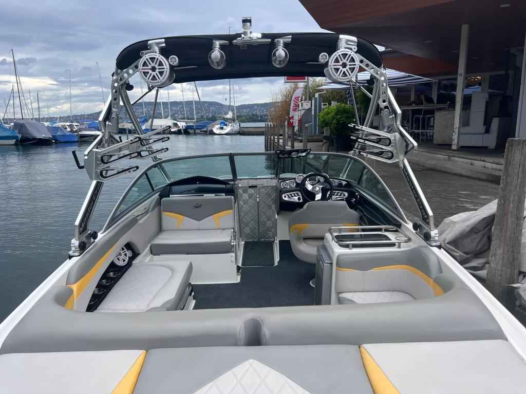 Motorboot MasterCraft X-35