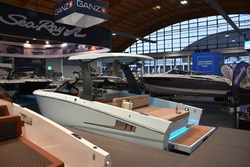 Motorboot Ganz Boats Ovation 7X Cruiser
