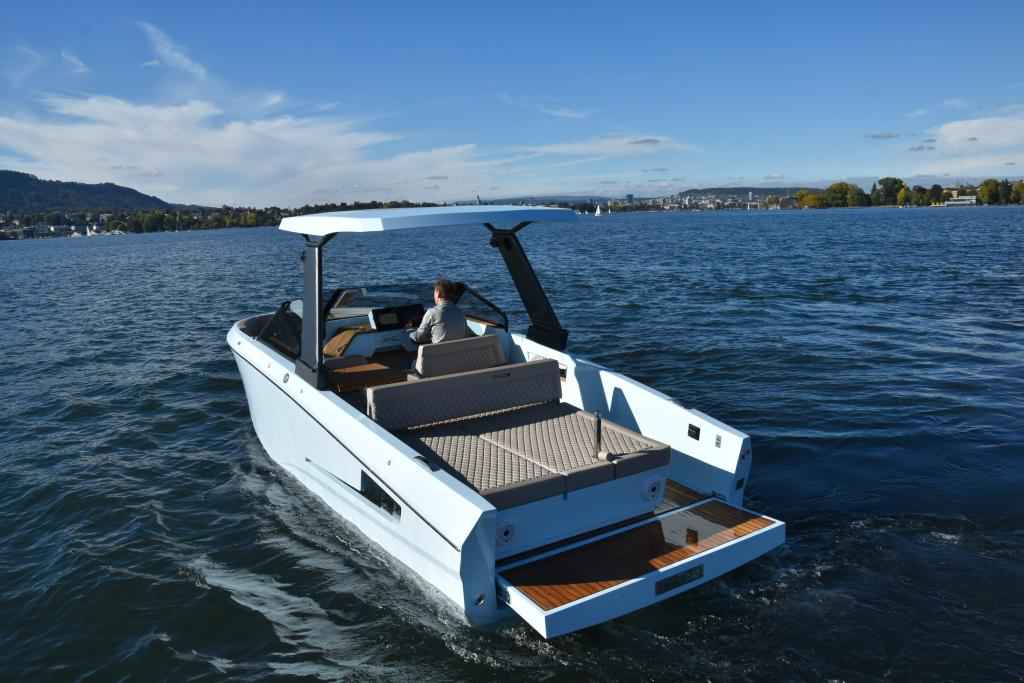 Motorboot Ganz Boats Ovation 7X Open