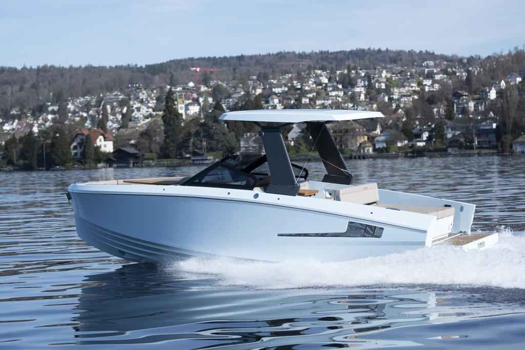 Motorboot Ganz Boats Ovation 7X Open