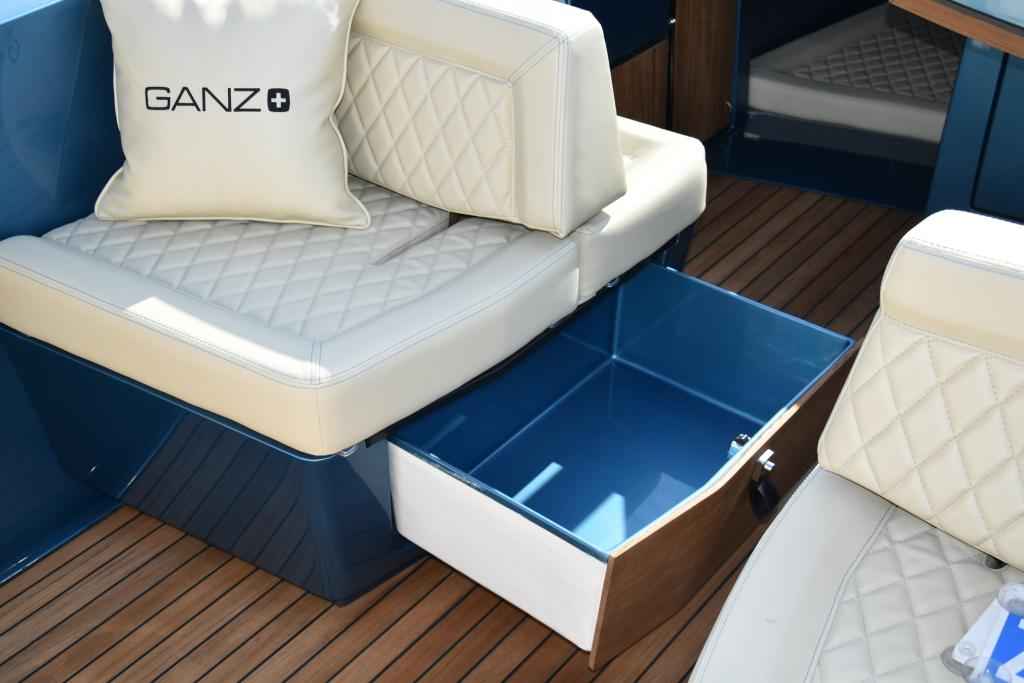 Motorboot Ganz Boats Ovation 7X Cruiser