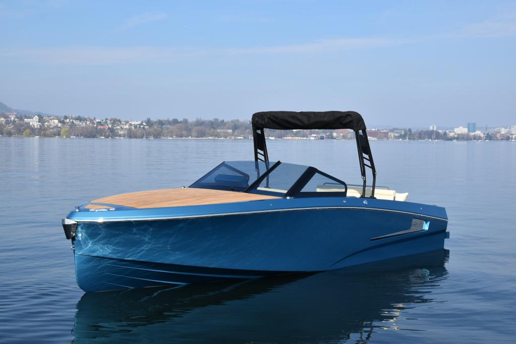 Motorboot Ganz Boats Ovation 7X Cruiser