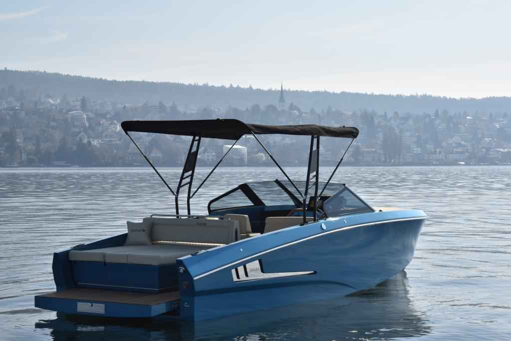Motorboot Ganz Boats Ovation 7X Cruiser