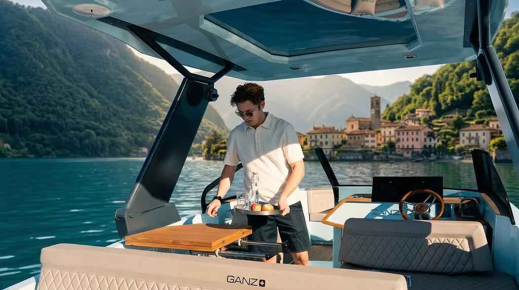 Motorboot Ganz Boats Ovation 7X Open