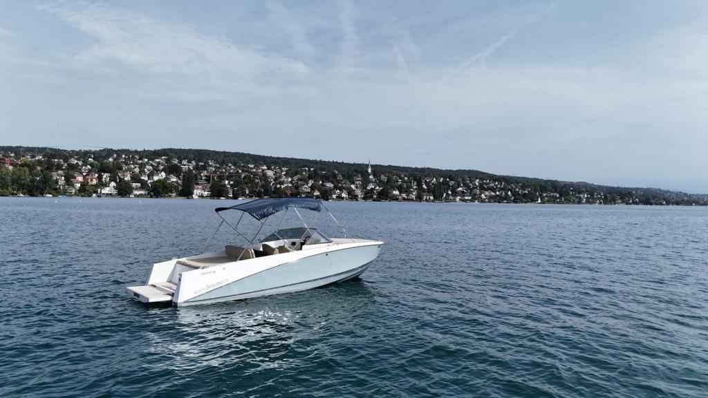 Motorboot Ganz Boats Ovation 6.8